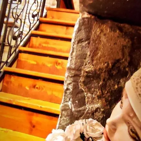 Шале Ela's In Old Bazaar Гирокастра